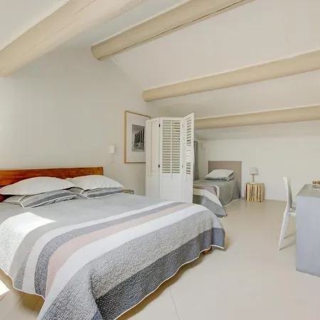 Apartment Le Bercail De Montmirail *