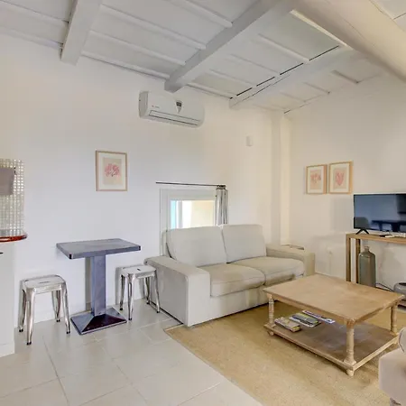 Le Bercail De Montmirail Apartament Sarrians