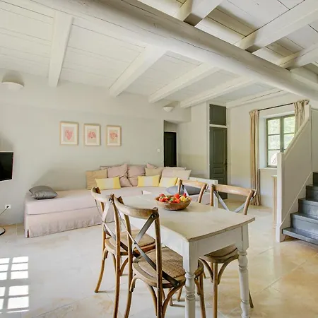 Apartment Le Bercail De Montmirail
